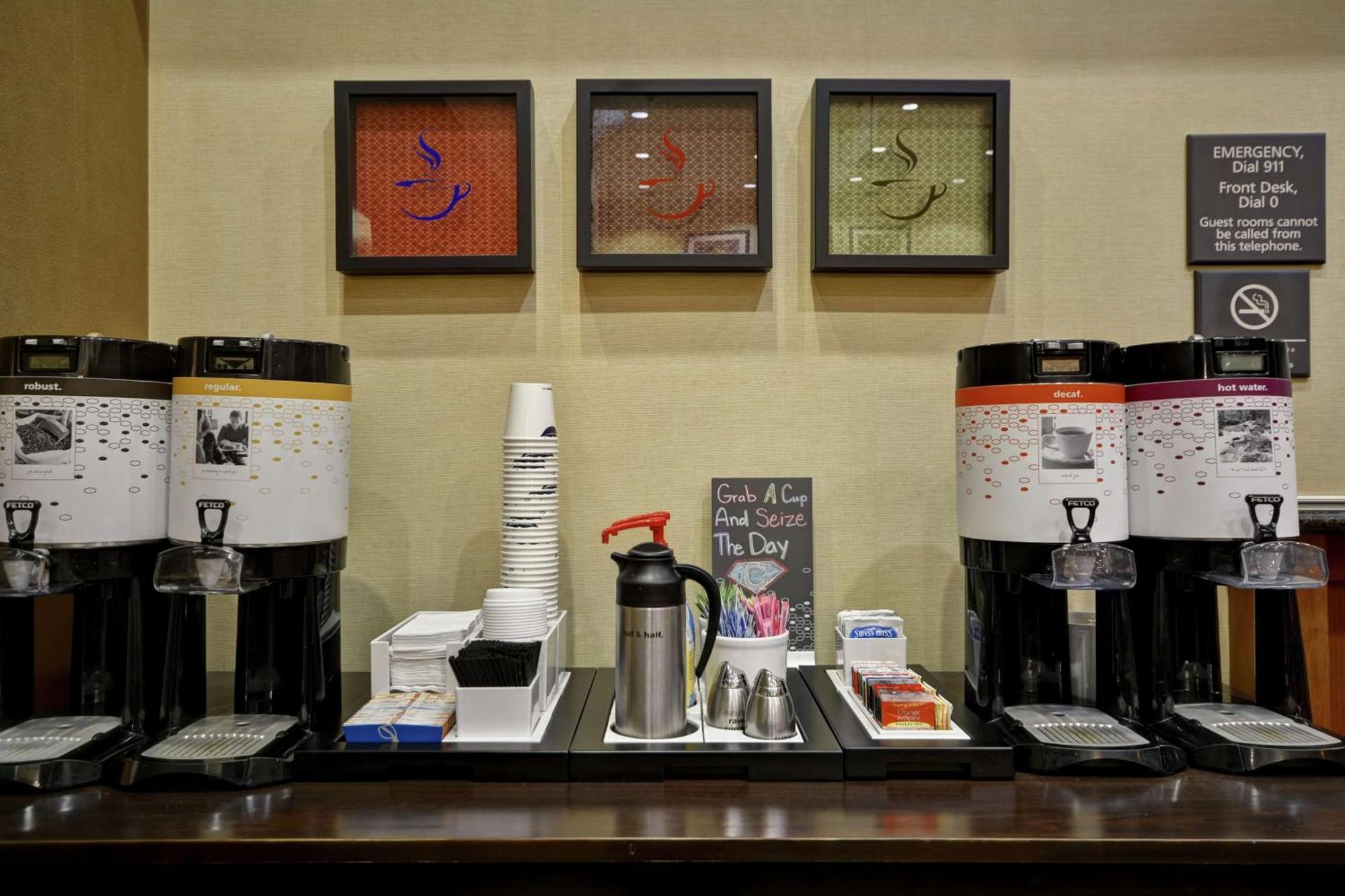 Hampton Inn&Suites Yuma Bagian luar foto